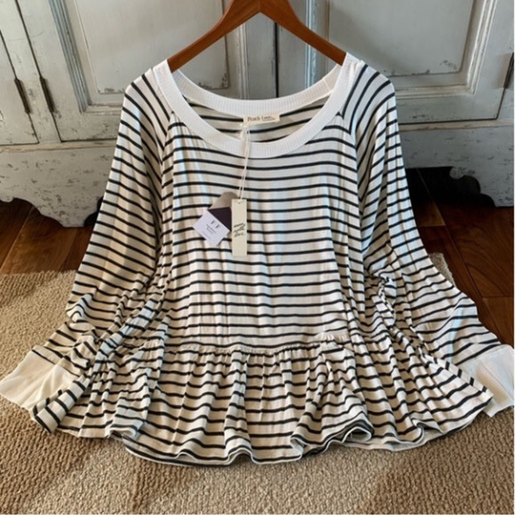 LS Stripe Blouse - Picture 2 of 2